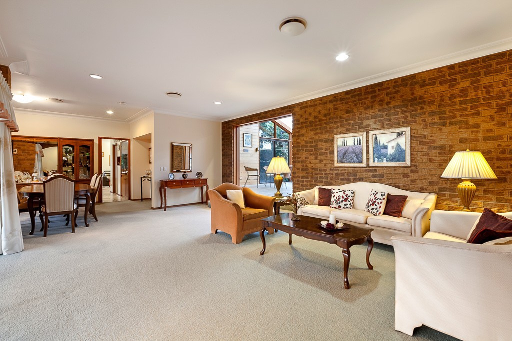 2/36 Rosa Street, OATLEY NSW 2223, Doncaster East - Thumbnail 2