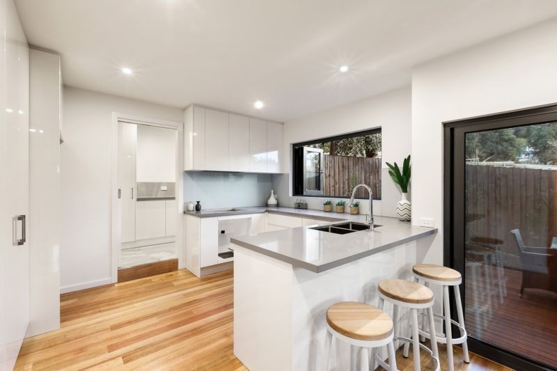 3/52 Mountain View Road, Montmorency, VIC 3094 - Thumbnail 1 - 19/05/2019
