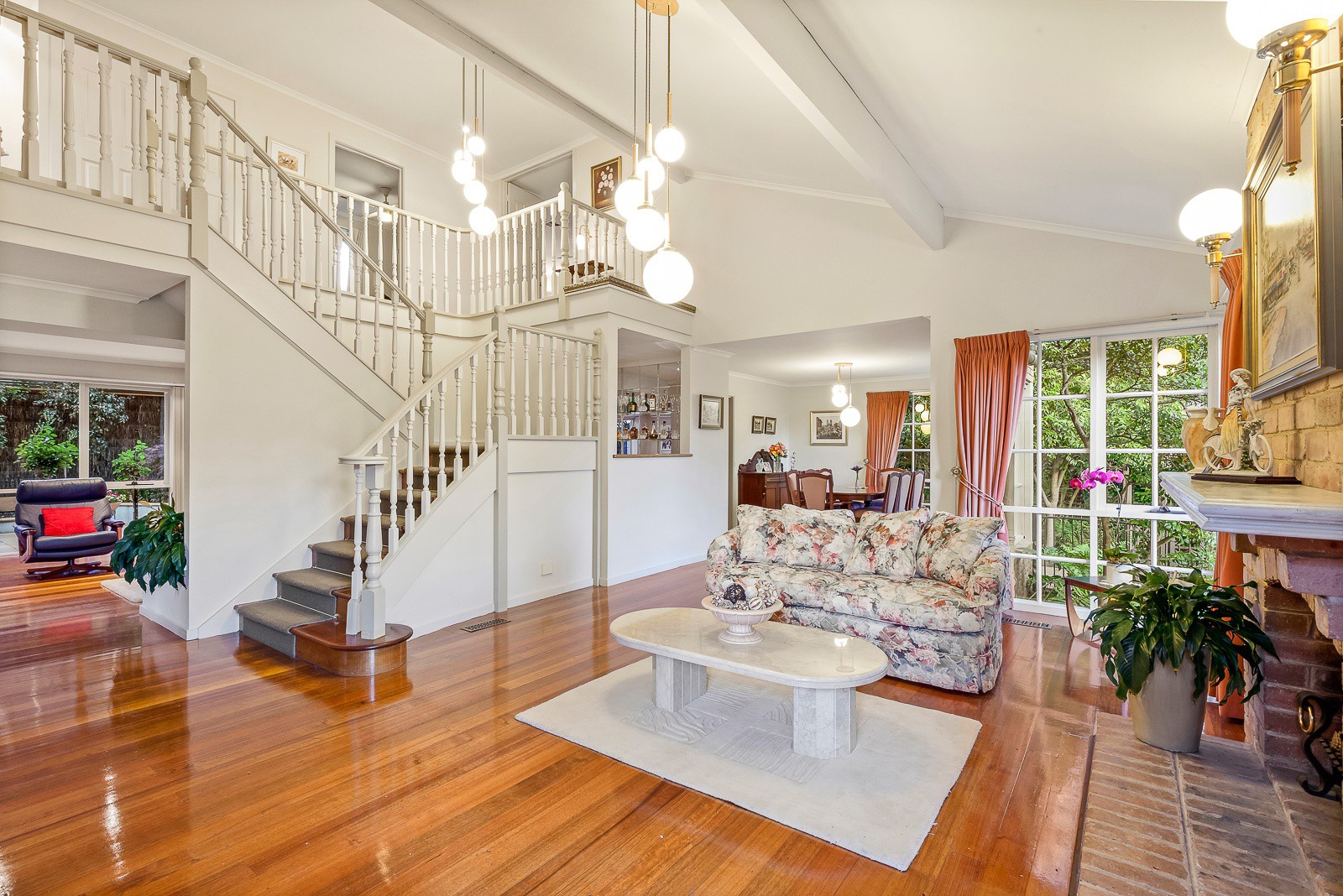 5 Moore Road, Vermont, VIC 3133, Vermont - Thumbnail 2