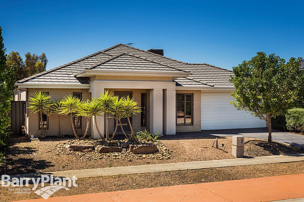 5 Yaramba Boulevard, Point Cook, VIC 3030 - Thumbnail 1 - 23/05/2019