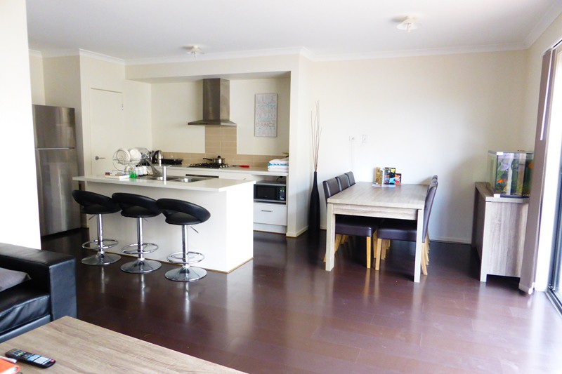 6 Bateleur Crescent, Doreen, VIC 3754 - Thumbnail 2 - 23/05/2019