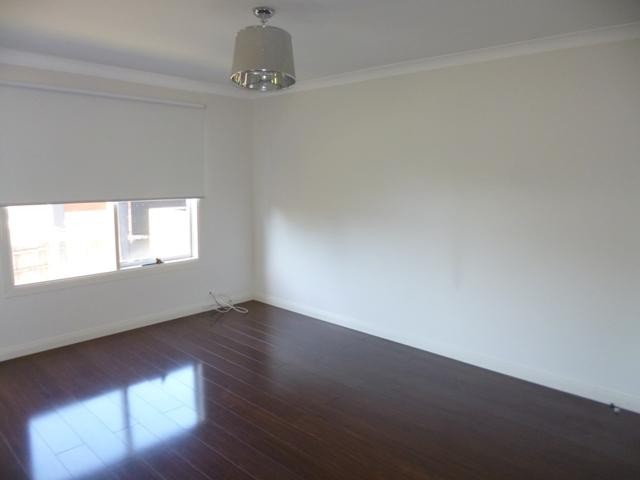 4/7 Flower Street, Essendon, VIC 3040 - Thumbnail 2 - 23/05/2019