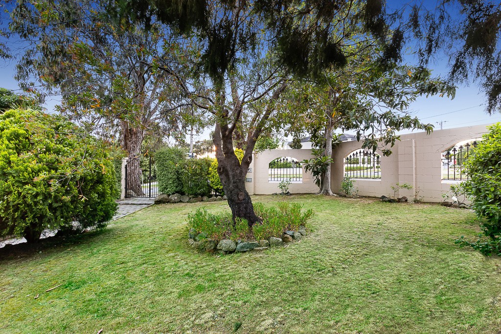 240 Manningham Road, Templestowe Lower, VIC 3107, Doncaster - Thumbnail 8