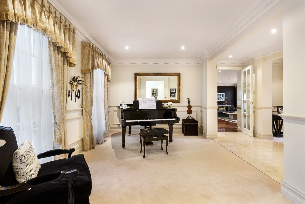 1 Graeme Close, Doncaster, VIC 3108, Doncaster - Thumbnail 8