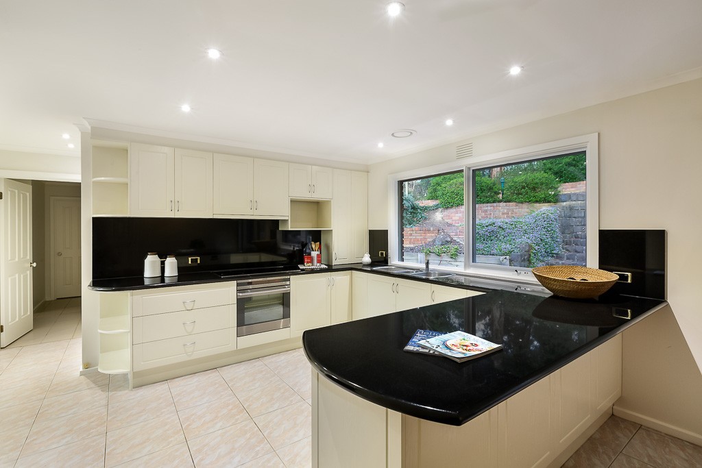 25 Murndal DriveDonvale, VIC 3111, Donvale - Thumbnail 3