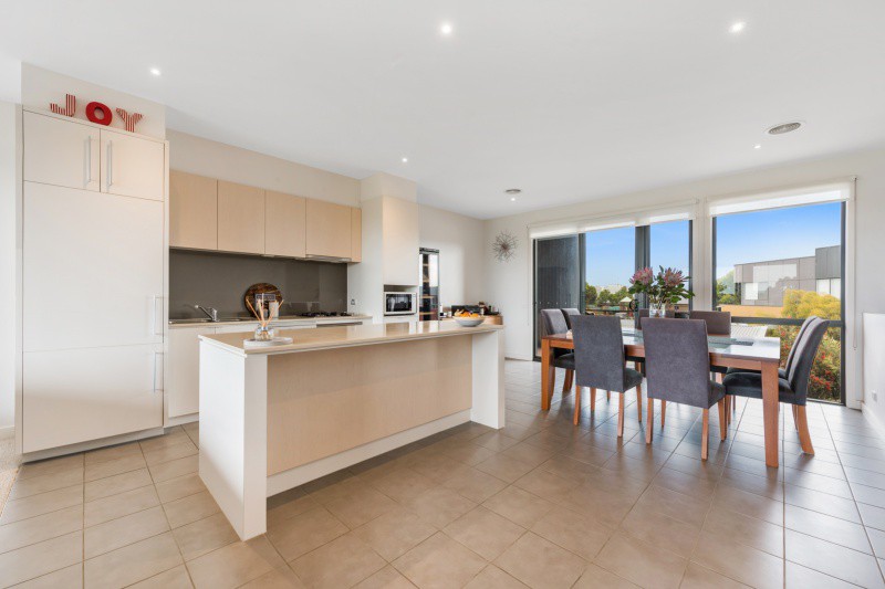 12 Shore Place, Torquay, VIC 3228 - Thumbnail 1 - 19/05/2019