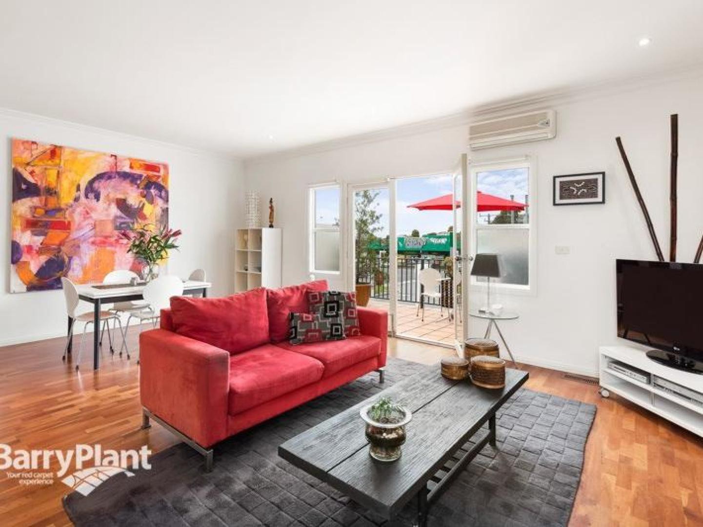 2/96 Reynolds Parade, Pascoe Vale South, VIC 3044 - Thumbnail 2 - 19/05/2019