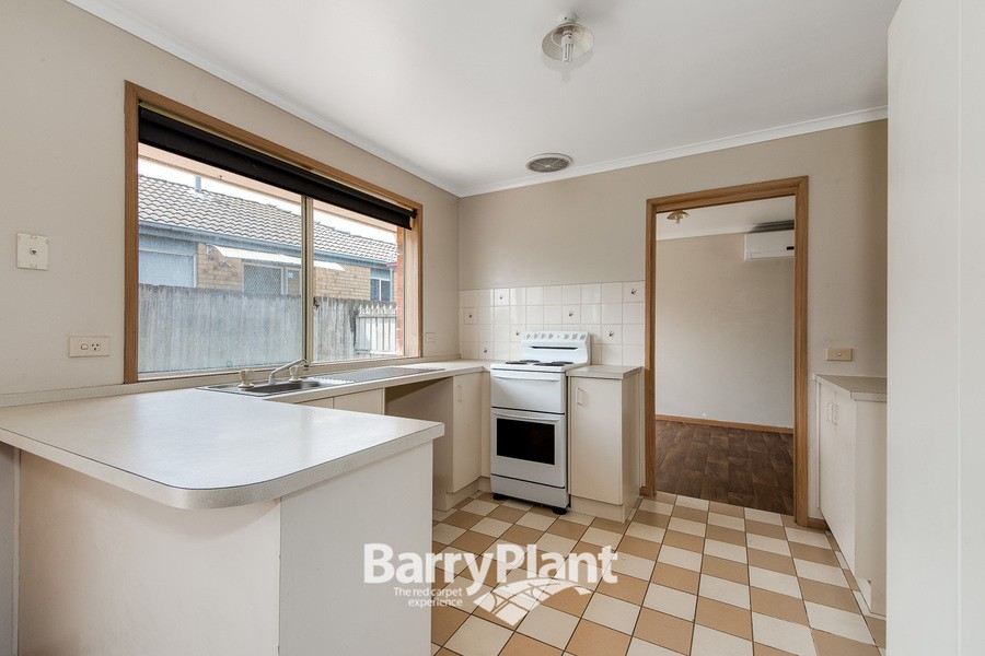 1 Bradley Way, Cranbourne West, VIC 3977 - Thumbnail 1 - 19/05/2019