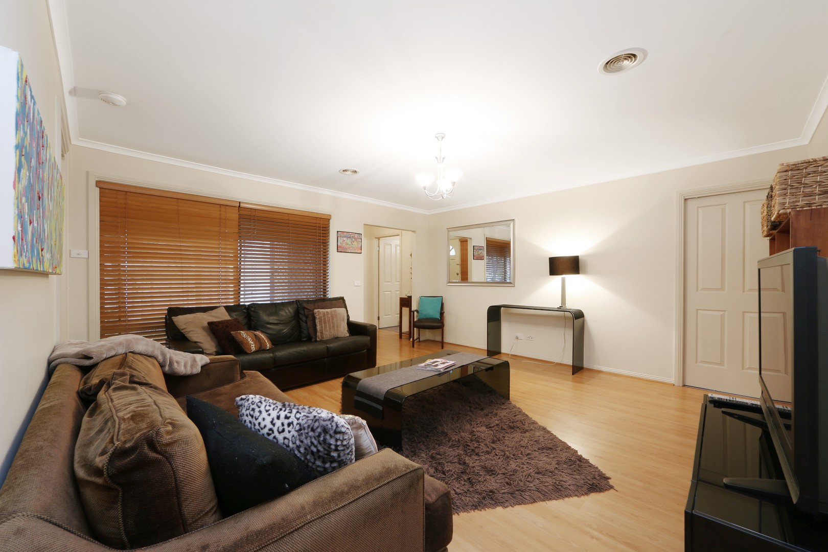 2/40 Bergins Road, Rowville, VIC 3178 - Thumbnail 2 - 23/05/2019