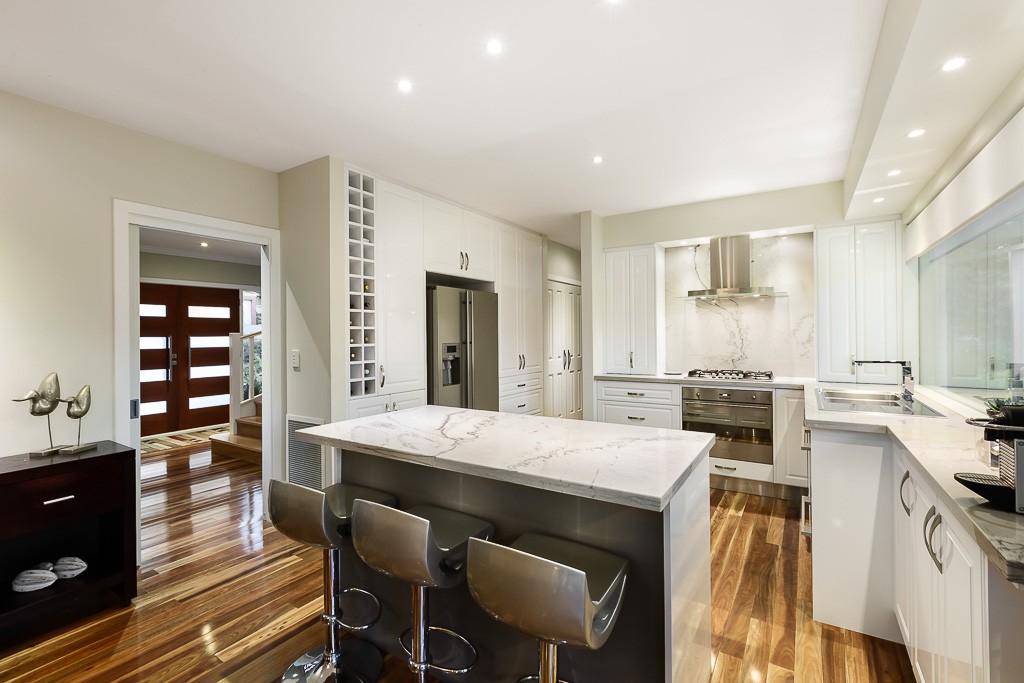 5 Hillcrest Court, Donvale, VIC 3111, Donvale - Thumbnail 2