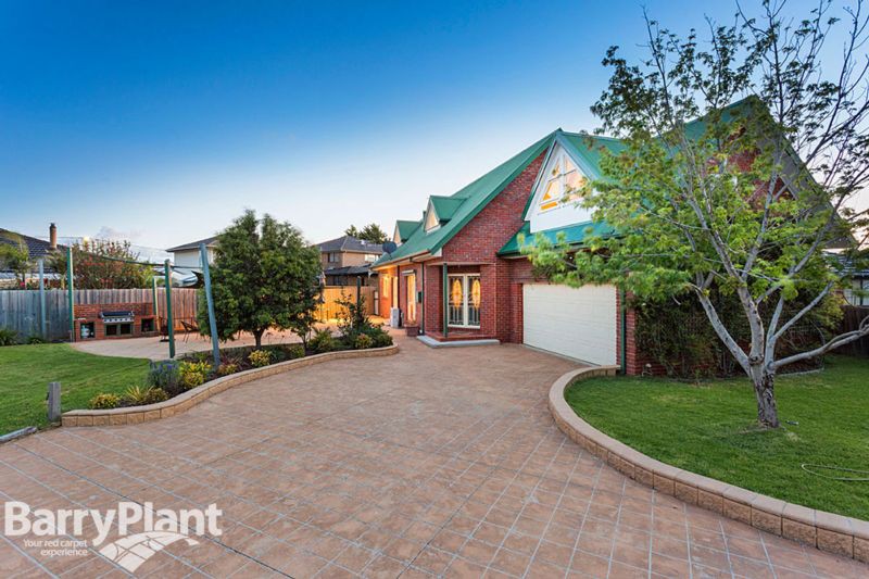 9 Sturrock Court, Altona Meadows, VIC 3028 - Thumbnail 1 - 19/05/2019