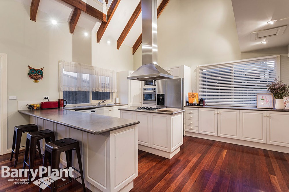 9 Sturrock Court, Altona Meadows, VIC 3028 - Thumbnail 2 - 19/05/2019