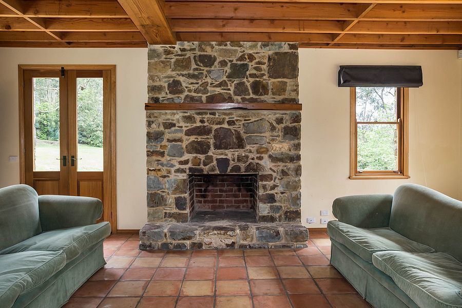 6 Merimbula Road, Ferny Creek, VIC 3786 - Thumbnail 1 - 23/05/2019