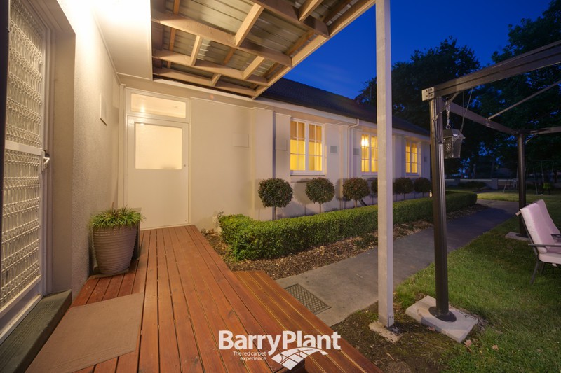 6 Bennett Street, Longwarry, VIC 3816 - Thumbnail 2 - 19/05/2019