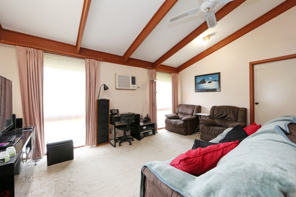8 Trevena Close, Rowville, VIC 3178 - Thumbnail 1 - 19/05/2019