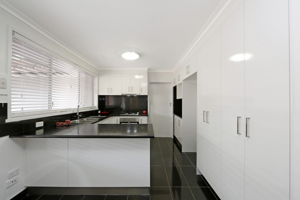 22A Deschamp Crescent, Rowville, VIC 3178 - Thumbnail 2 - 19/05/2019