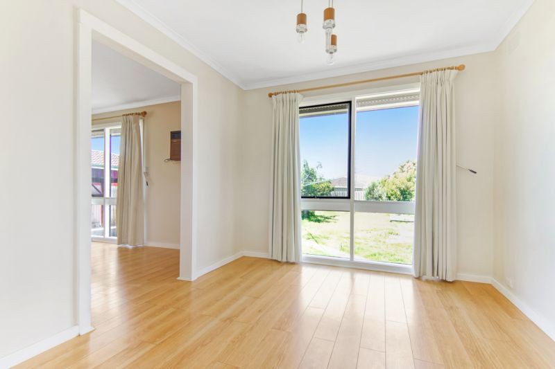 4 Ozone Crescent, Bell Park, VIC 3215 - Thumbnail 2 - 19/05/2019