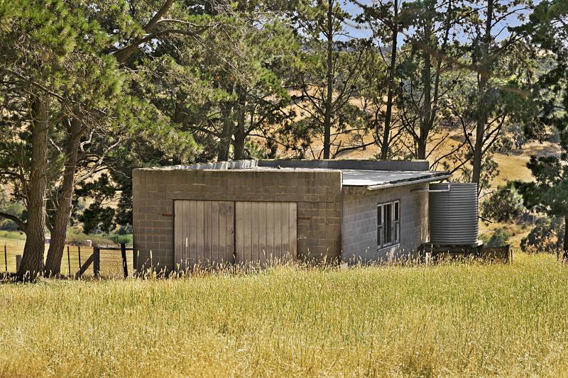 Lot 5 Simons Hill Road, Darraweit Guim, VIC 3756 - Thumbnail 2 - 19/05/2019