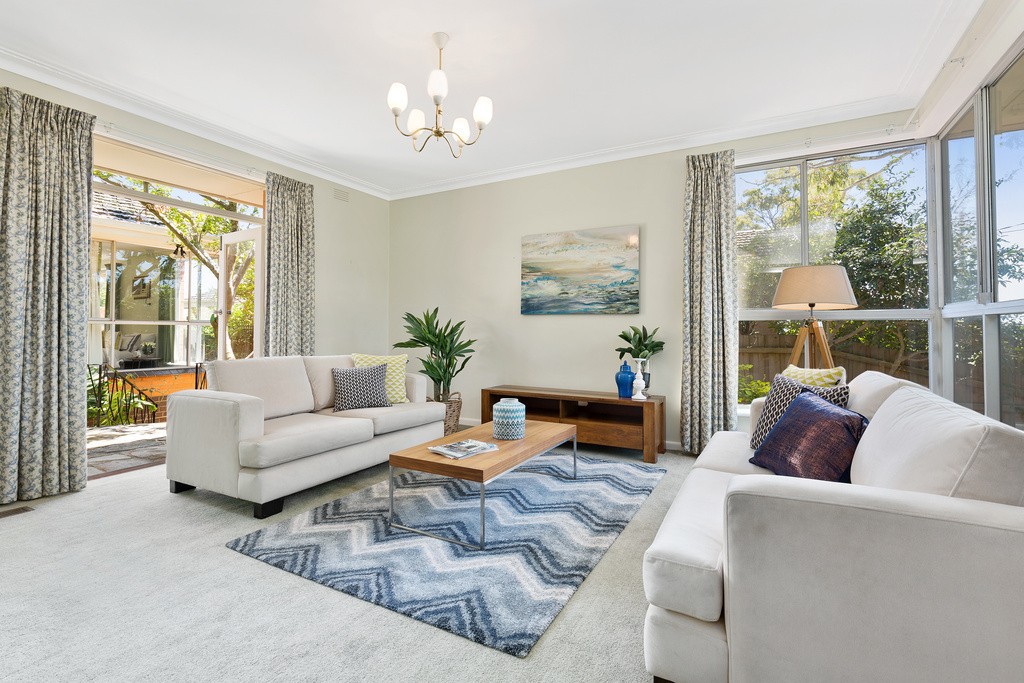 13 Alimar Road, Glen Waverley, VIC 3150 - Thumbnail 1 - 19/05/2019