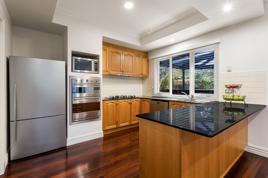 10 Nevada Retreat, Bulleen, VIC 3105, Bulleen - Thumbnail 3