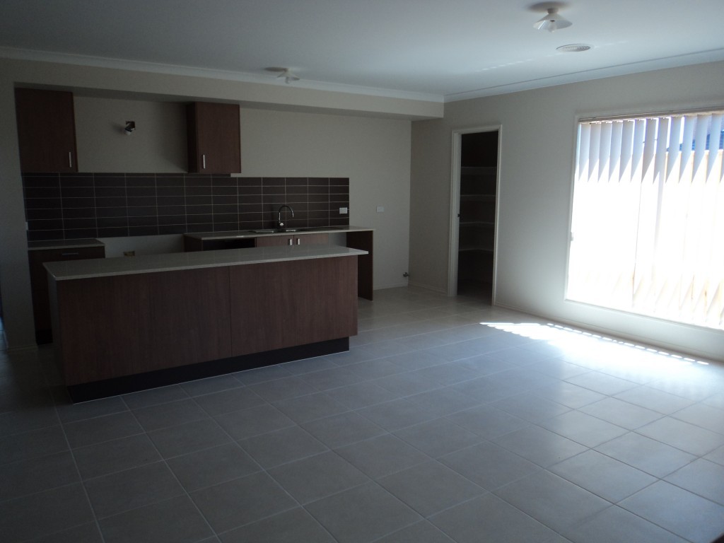 51 Australis Drive, Williams Landing, VIC 3027 - Thumbnail 2 - 23/05/2019