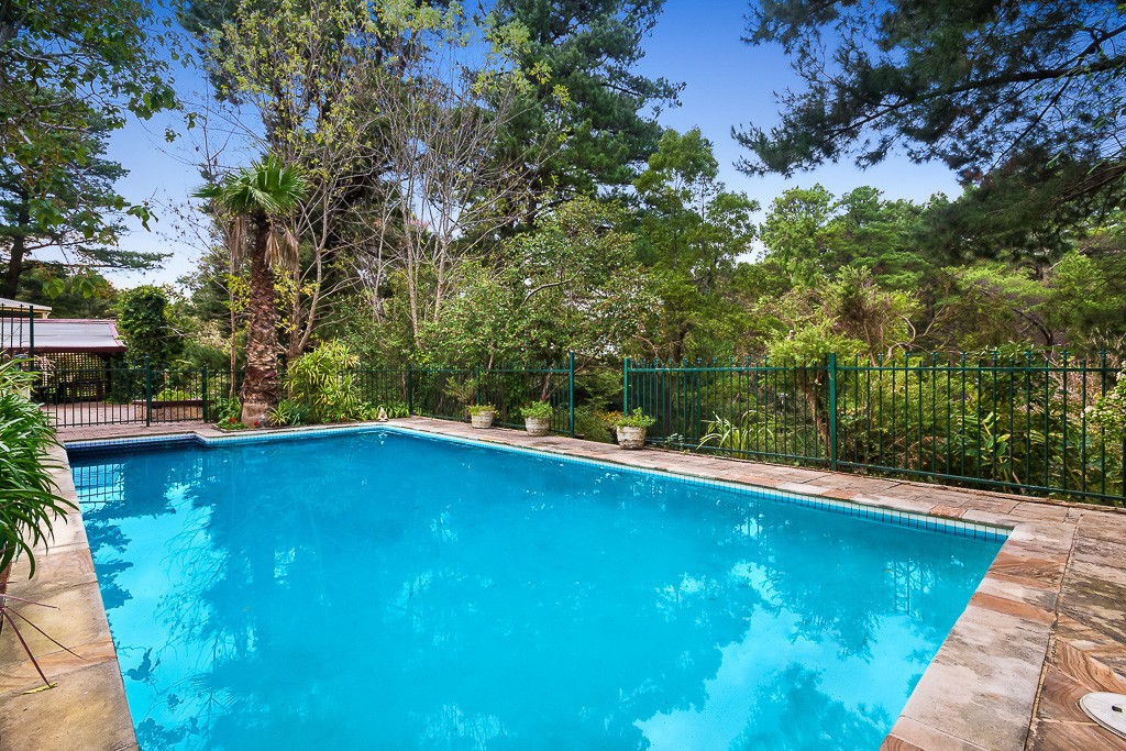2-4 Frogmore Crescent, Park Orchards, VIC 3114, Park Orchards - Thumbnail 4