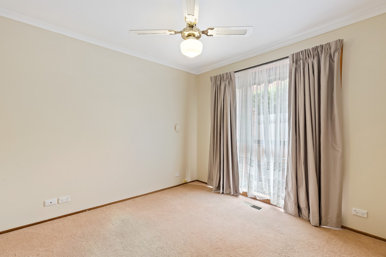 2/10 Cherry Grove, Donvale, VIC 3111, Donvale - Thumbnail 6