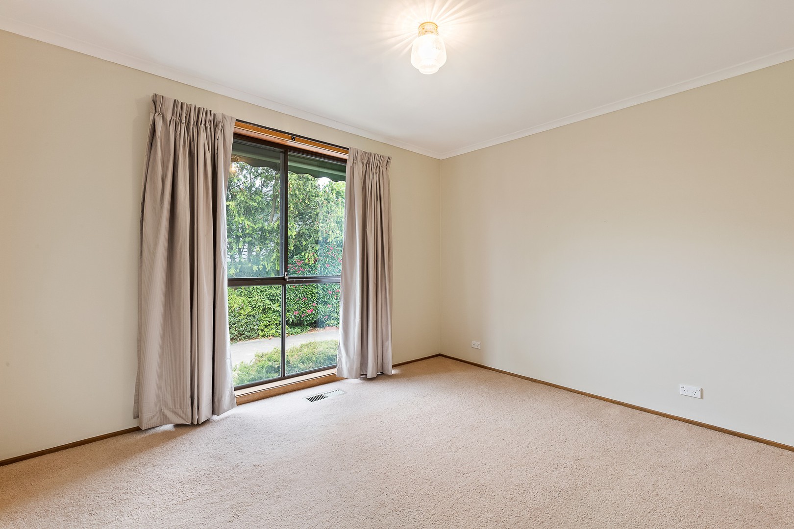 2/10 Cherry Grove, Donvale, VIC 3111, Donvale - Thumbnail 7