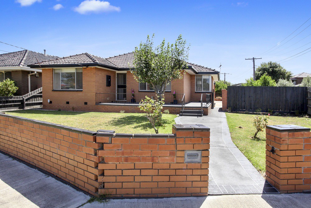 7 Dalpura Drive, Sunshine West, VIC 3020 - Thumbnail 1 - 19/05/2019