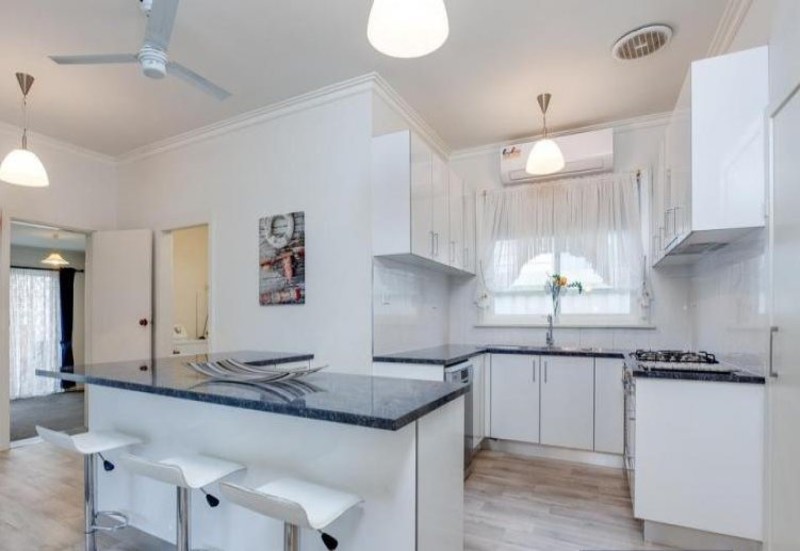 35 Rosebud Parade, Rosebud, VIC 3939 - Thumbnail 2 - 23/05/2019