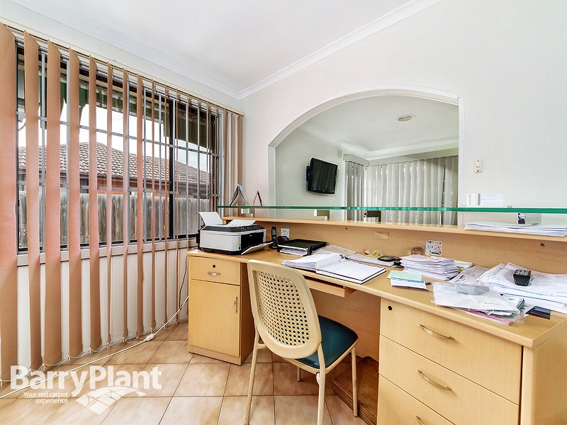 183 Main Road East, St Albans, VIC 3021 - Thumbnail 2 - 19/05/2019