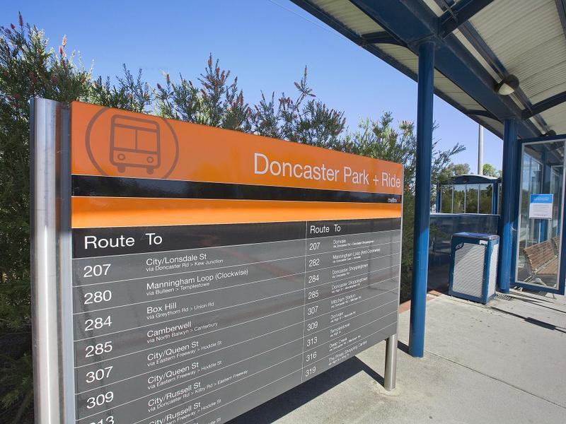 21 Stanton StreetDoncaster, VIC 3108, Doncaster - Thumbnail 4