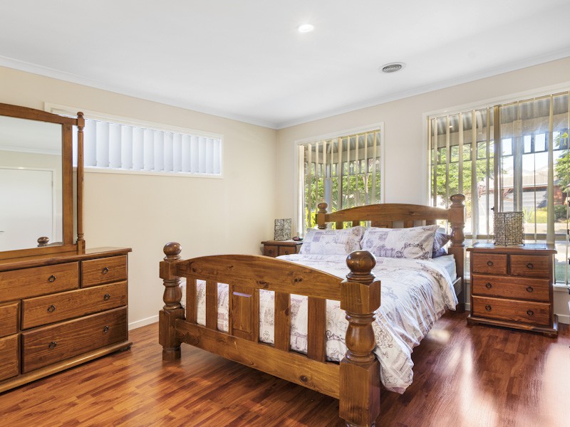 7 Leda Drive, Tarneit, VIC 3029 - Thumbnail 2 - 19/05/2019