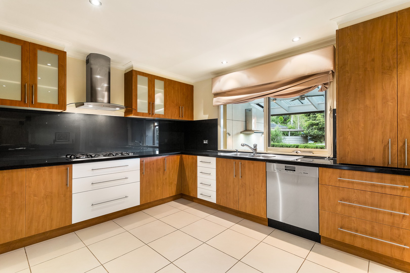 45 Lynnwood Parade, Templestowe Lower, VIC 3107, Templestowe Lower - Thumbnail 4