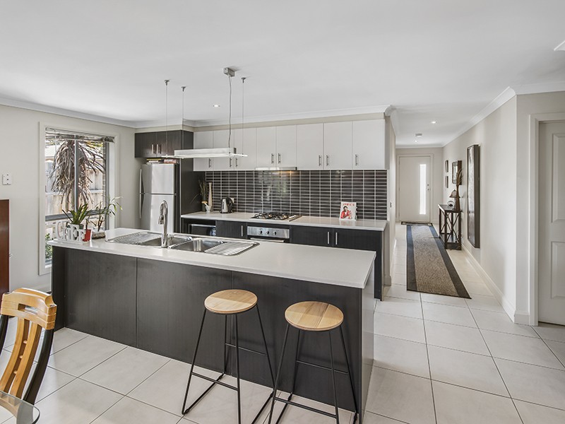 3 Citronelle Circuit, Brookfield, VIC 3338 - Thumbnail 1 - 19/05/2019