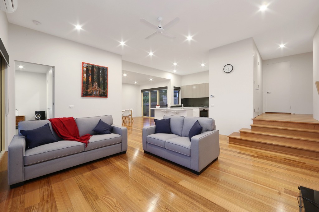 2/5 Blucher Street, Ferntree Gully, VIC 3156 - Thumbnail 2 - 19/05/2019