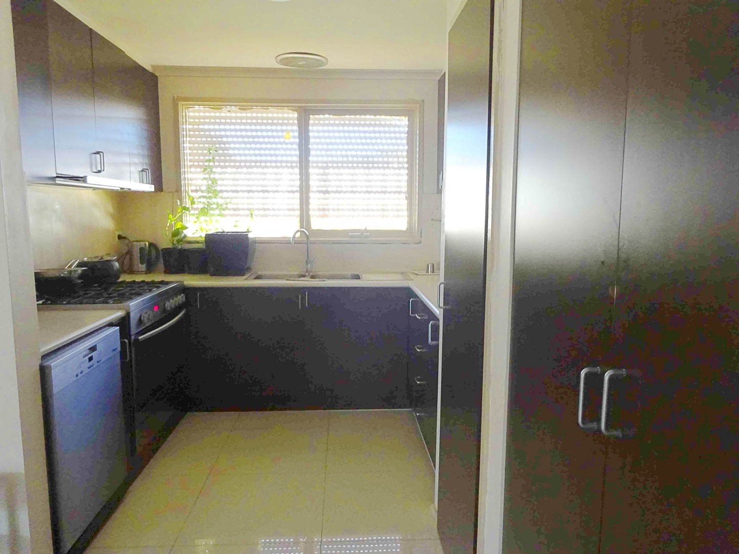 5 Renwick Close, Craigieburn, VIC 3064 - Thumbnail 1 - 24/05/2019