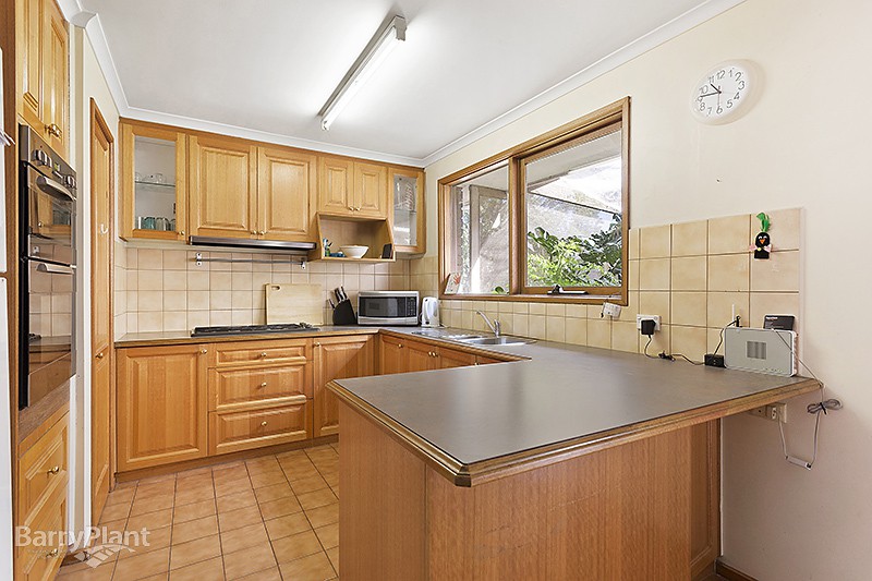 18 Andene Drive, Narre Warren, VIC 3805 - Thumbnail 2 - 19/05/2019