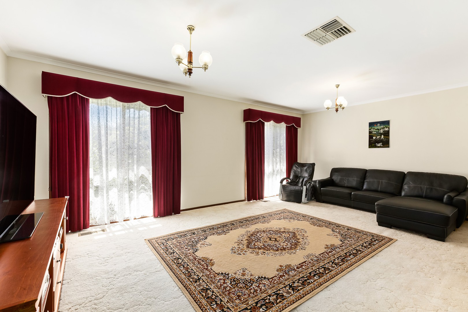 42 Huntingfield DriveDoncaster East, VIC 3109, Doncaster East - Thumbnail 4