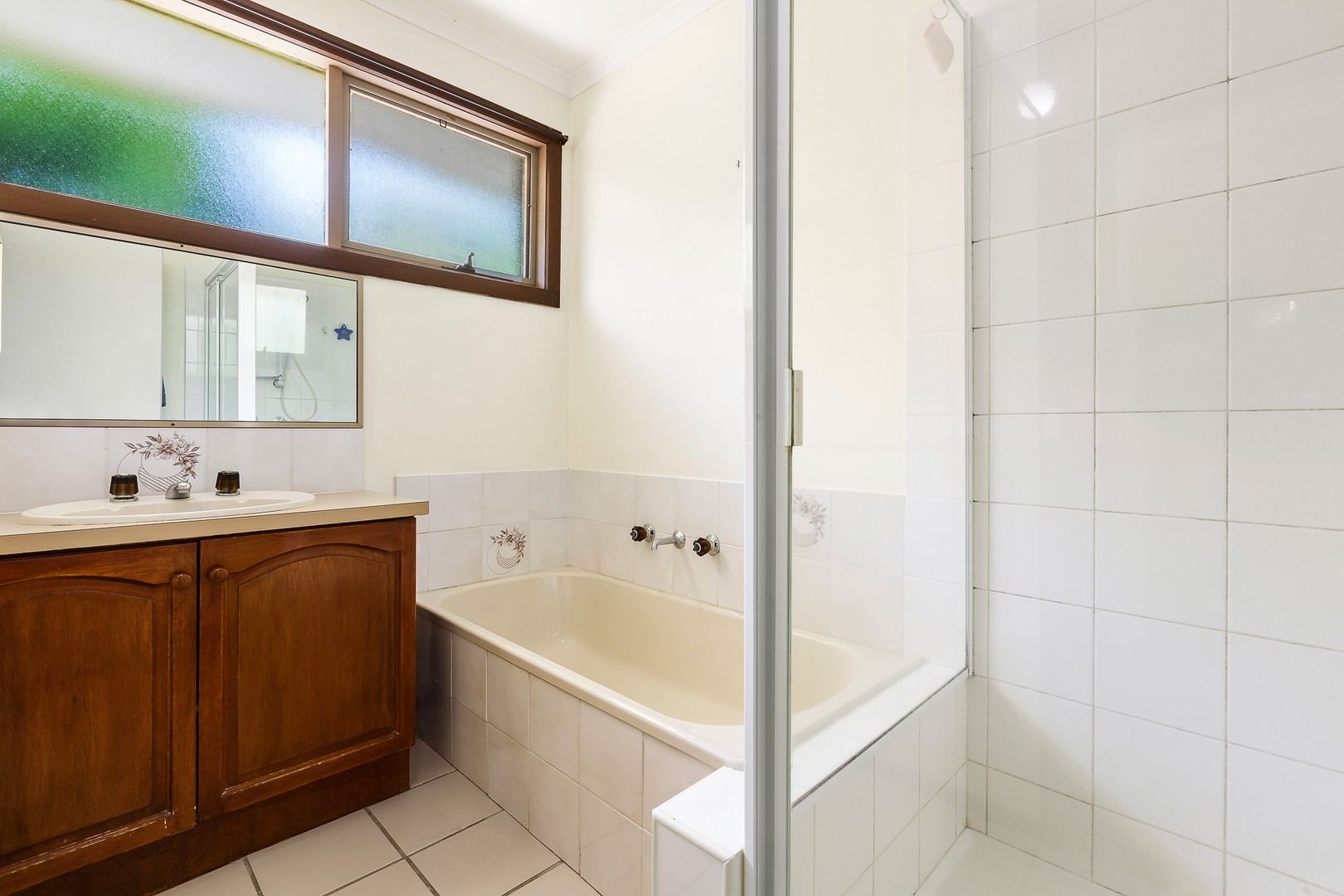 42 Huntingfield DriveDoncaster East, VIC 3109, Doncaster East - Thumbnail 7