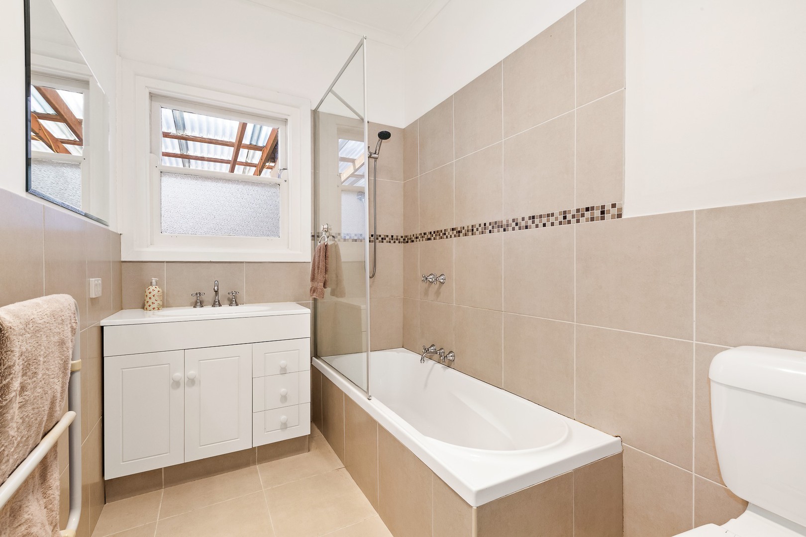1/19 Barrina StreetBlackburn South, VIC 3130, Blackburn South - Thumbnail 7