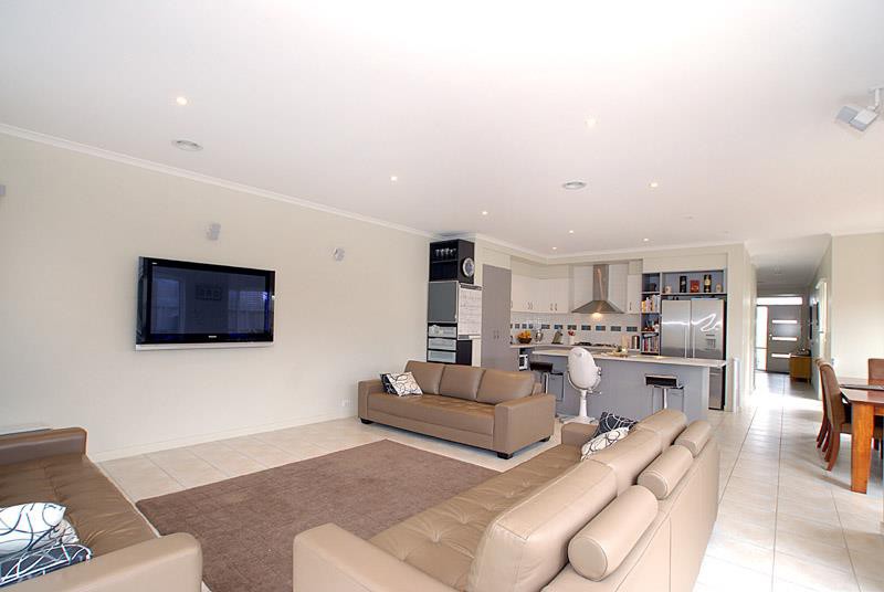 33 Jenkins Street, Mordialloc, VIC 3195 - Thumbnail 1 - 24/05/2019