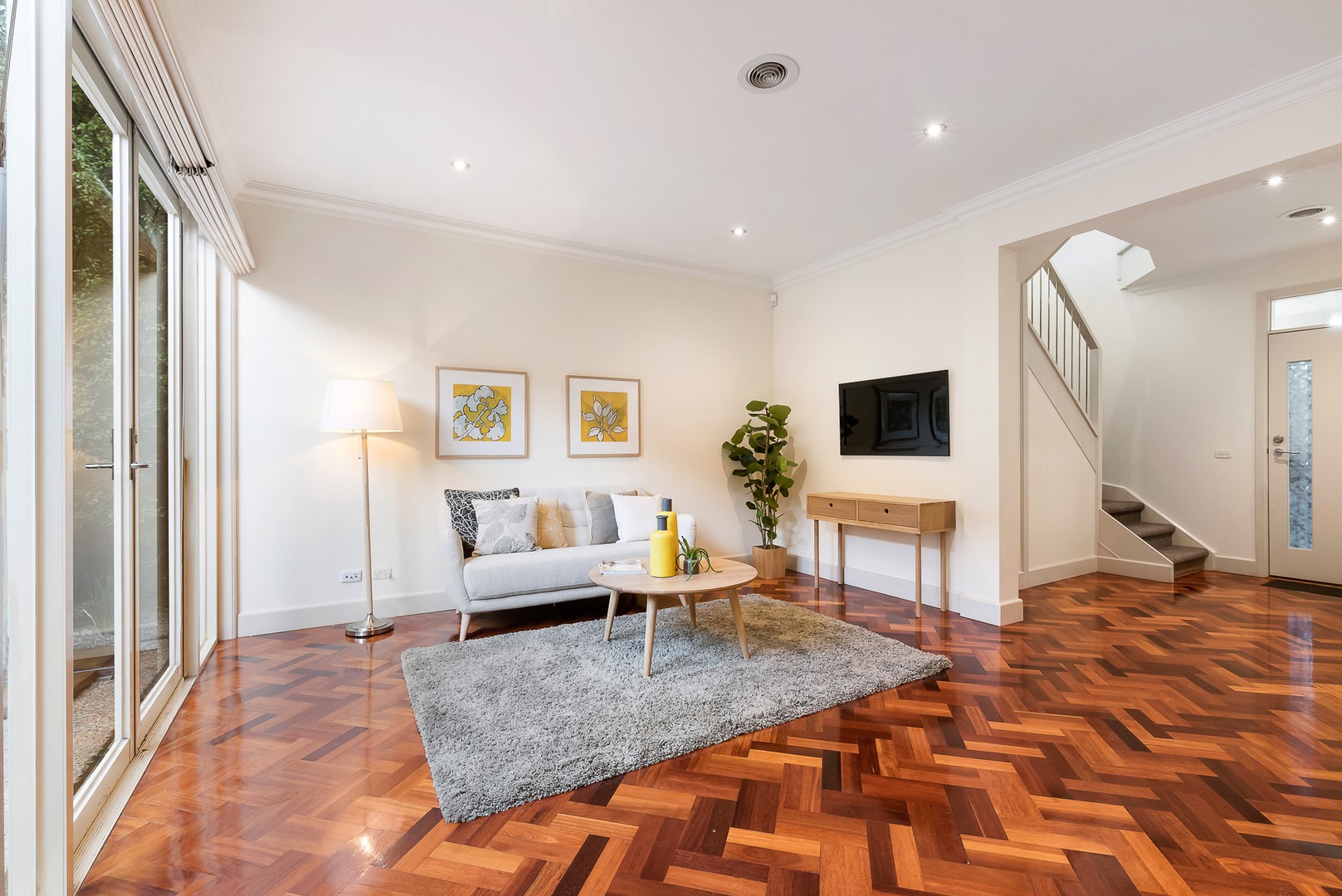 2/61 Franklin RoadDoncaster East, VIC 3109, Doncaster East - Thumbnail 3