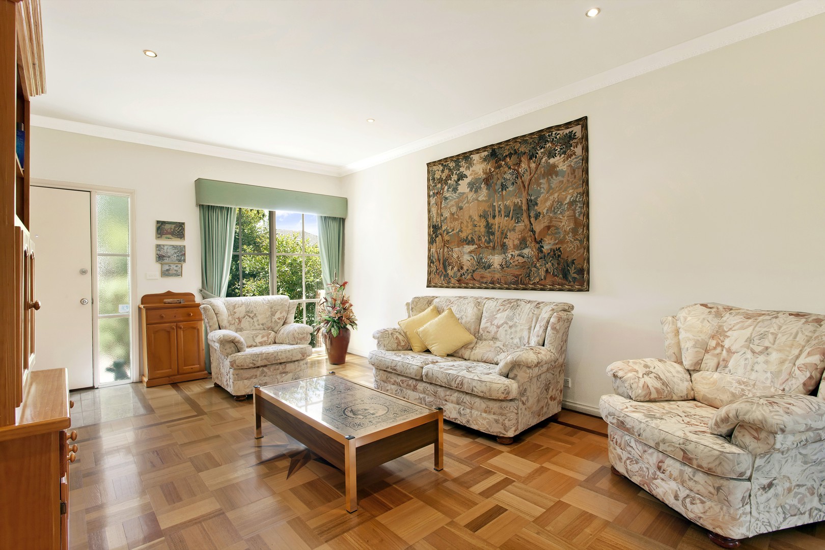 1/17 Calvin Crescent, Doncaster East, VIC 3109, Dawesville - Thumbnail 2