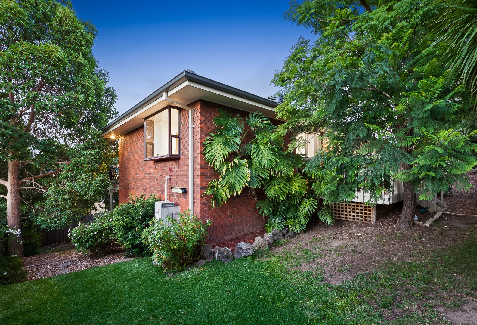 8 Birchgrove CrescentTemplestowe, VIC 3106, Templestowe - Thumbnail 6