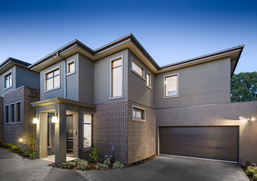 2/5 Leura Street, Doncaster East, VIC 3109