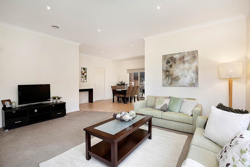 3/13 Gillies StreetMitcham, VIC 3132, Mitcham - Thumbnail 2
