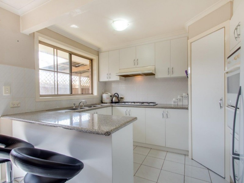 2/75B Bellbridge Drive, Hoppers Crossing, VIC 3029 - Thumbnail 2 - 24/05/2019