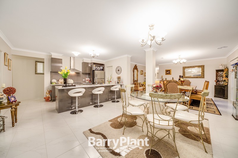 95 Manna Gum Drive, Pakenham, VIC 3810 - Thumbnail 2 - 19/05/2019