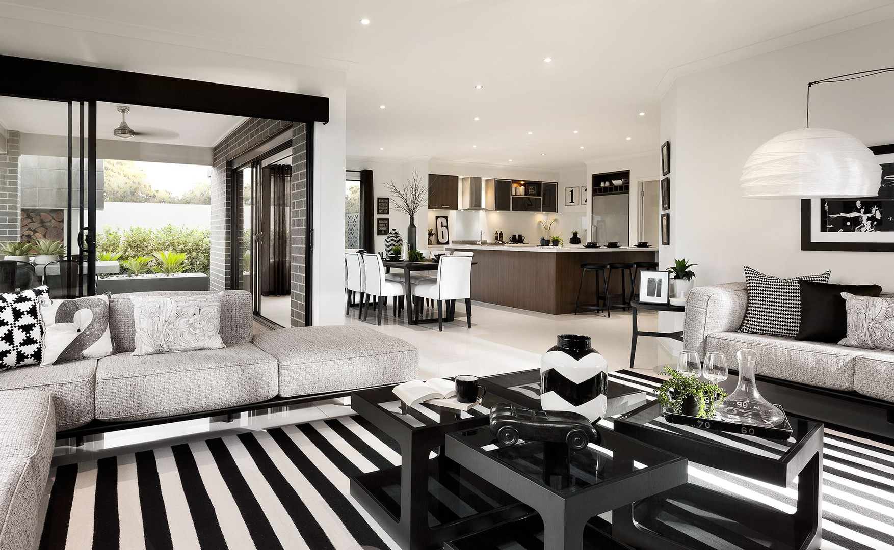 271 Sneydes Road, Point Cook, VIC 3030 - Thumbnail 2 - 24/05/2019